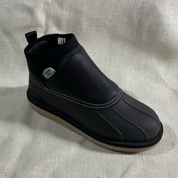 Suicoke Black BEE-wpab NWOT Original Box (duck boots) - Picture 2 of 7